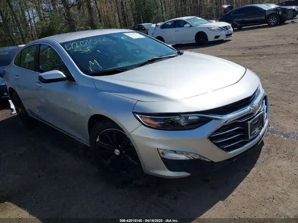 1G1ZD5ST5NF121944 2022 CHEVROLET MALIBU - Image 1