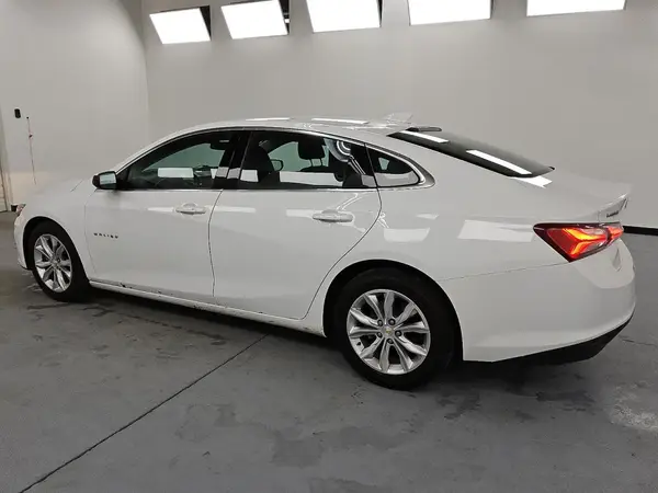 1G1ZD5ST5NF143751 2022 CHEVROLET MALIBU - Image 2