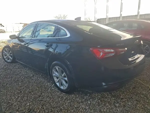 1G1ZD5ST5NF181593 2022 CHEVROLET MALIBU - Image 2