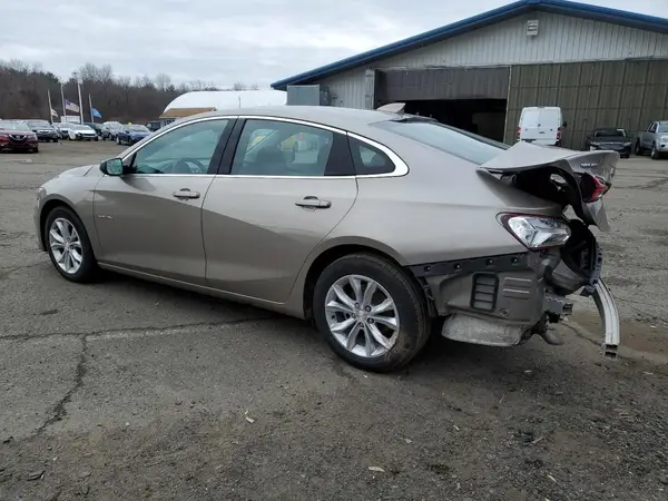 1G1ZD5ST5NF182033 2022 CHEVROLET MALIBU - Image 2