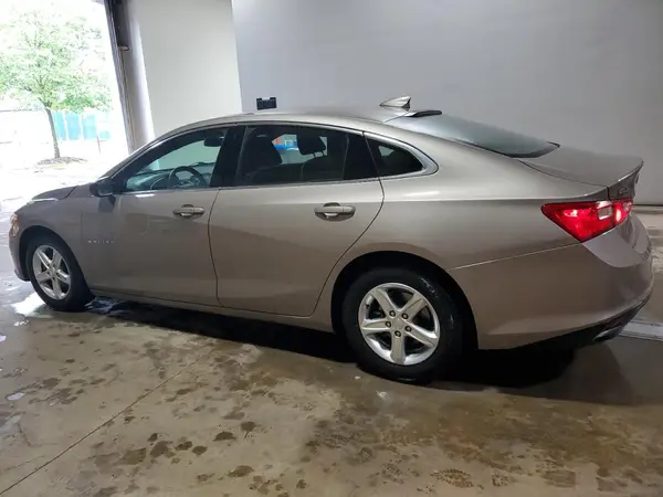 1G1ZD5ST5PF163114 2023 CHEVROLET MALIBU - Image 2