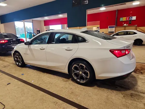 1G1ZD5ST5PF186358 2023 CHEVROLET MALIBU - Image 2
