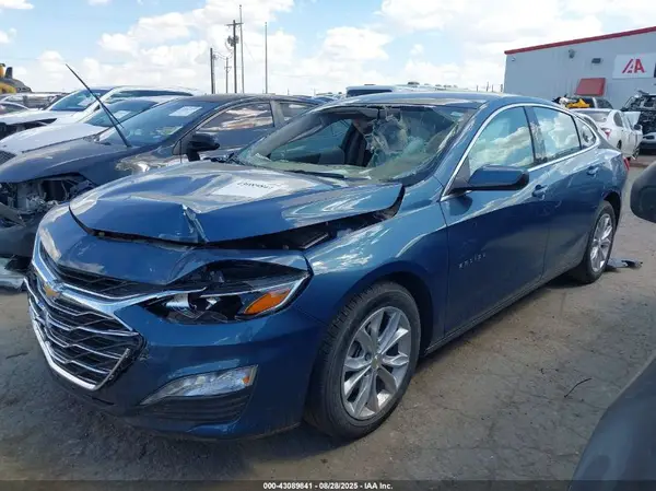 1G1ZD5ST5SF147732 2025 CHEVROLET MALIBU - Image 2