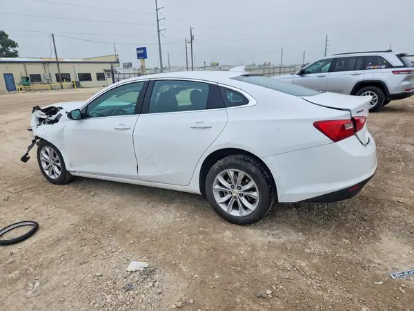 1G1ZD5ST5SF155748 2025 CHEVROLET MALIBU - Image 2