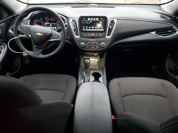 1G1ZD5ST6JF104600 2018 CHEVROLET MALIBU - Image 8