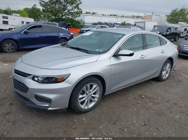 1G1ZD5ST6JF106590 2018 CHEVROLET MALIBU - Image 2