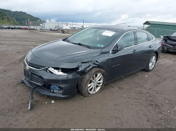 1G1ZD5ST6JF107433 2018 CHEVROLET MALIBU - Image 2