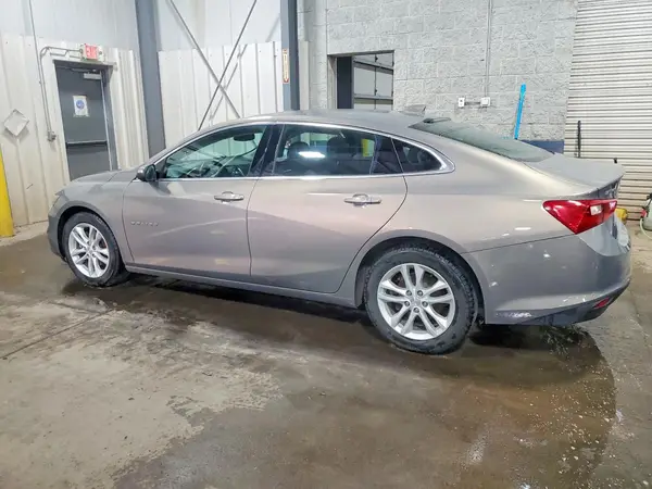 1G1ZD5ST6JF108064 2018 CHEVROLET MALIBU - Image 2