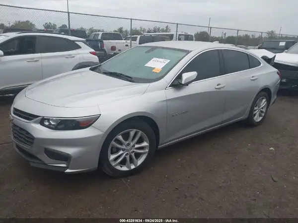 1G1ZD5ST6JF111336 2018 CHEVROLET MALIBU - Image 2