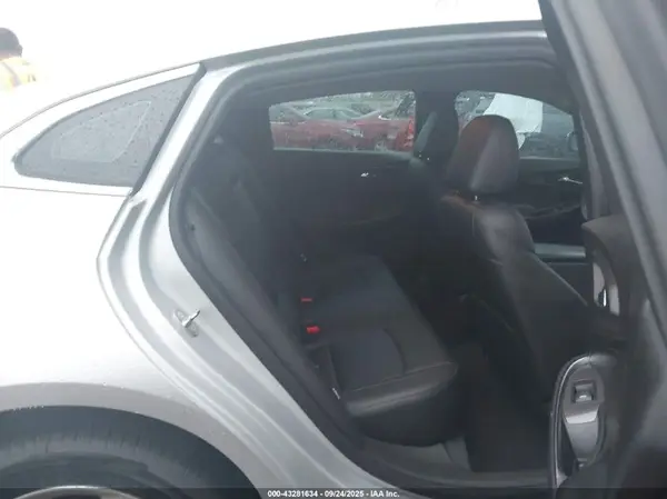 1G1ZD5ST6JF111336 2018 CHEVROLET MALIBU - Image 8