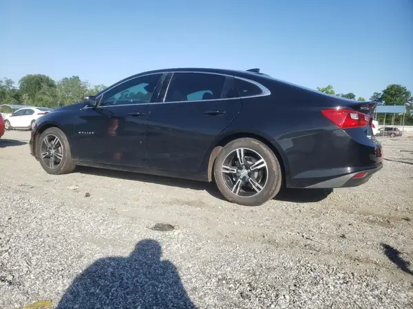 1G1ZD5ST6JF117900 2018 CHEVROLET MALIBU - Image 2