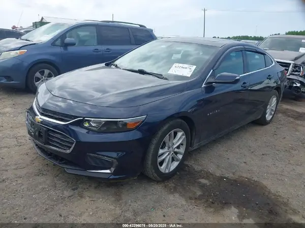 1G1ZD5ST6JF127682 2018 CHEVROLET MALIBU - Image 2