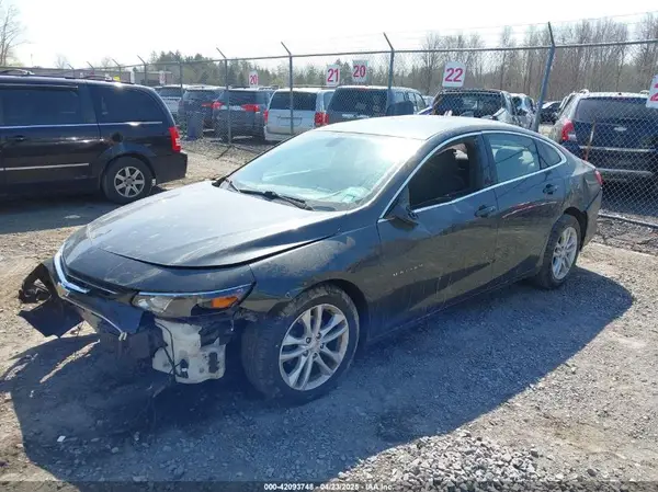 1G1ZD5ST6JF133904 2018 CHEVROLET MALIBU - Image 2
