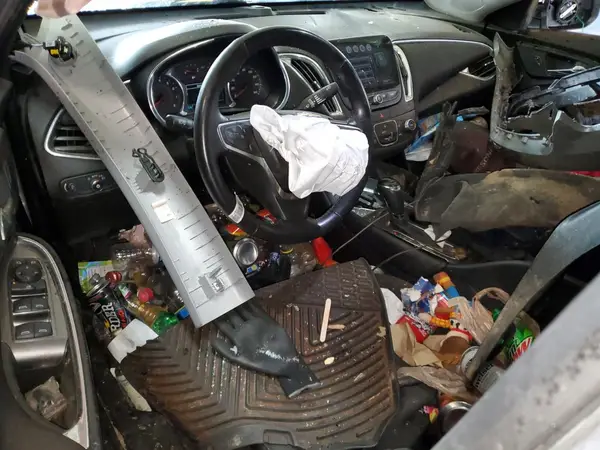 1G1ZD5ST6JF140335 2018 CHEVROLET MALIBU - Image 8