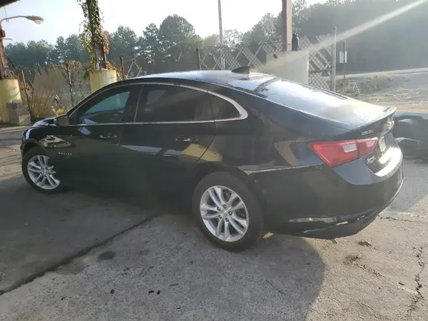 1G1ZD5ST6JF140500 2018 CHEVROLET MALIBU - Image 2