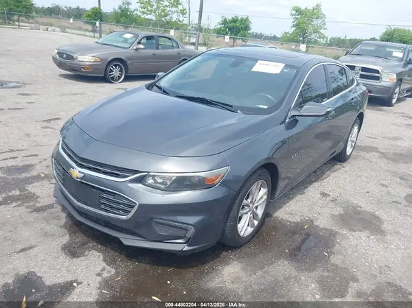 1G1ZD5ST6JF142649 2018 CHEVROLET MALIBU - Image 2