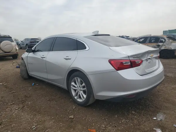1G1ZD5ST6JF143185 2018 CHEVROLET MALIBU - Image 2