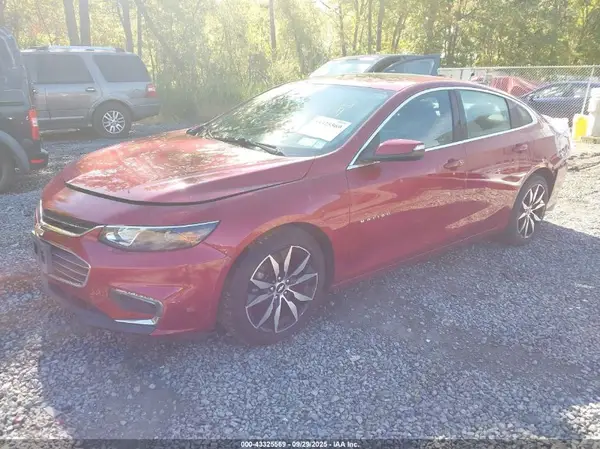 1G1ZD5ST6JF152484 2018 CHEVROLET MALIBU - Image 2