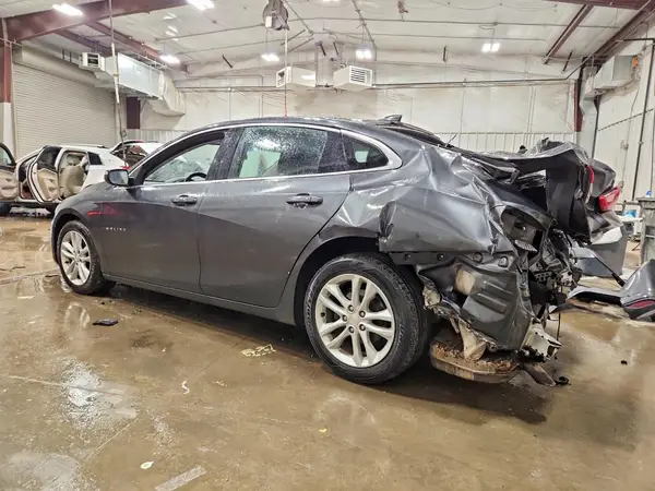 1G1ZD5ST6JF155806 2018 CHEVROLET MALIBU - Image 2
