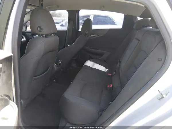 1G1ZD5ST6JF155823 2018 CHEVROLET MALIBU - Image 8