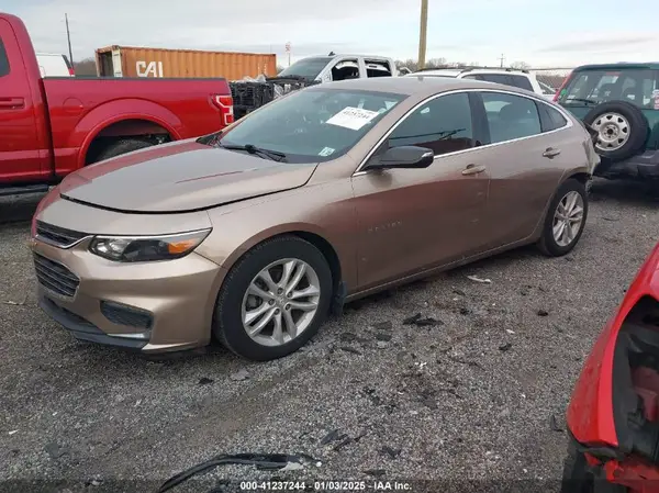 1G1ZD5ST6JF157488 2018 CHEVROLET MALIBU - Image 2