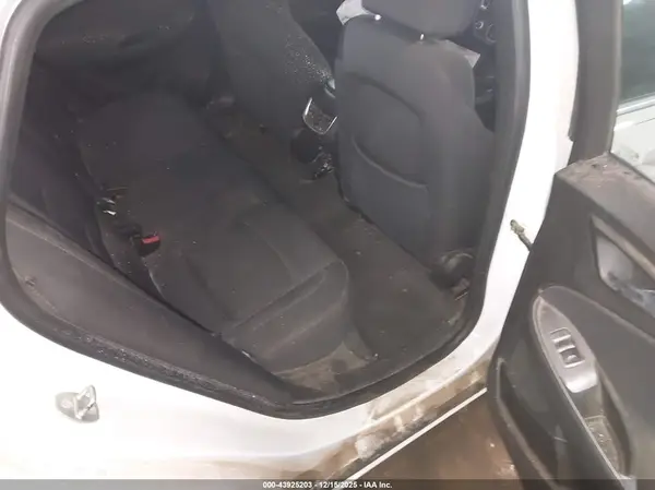 1G1ZD5ST6JF157796 2018 CHEVROLET MALIBU - Image 8