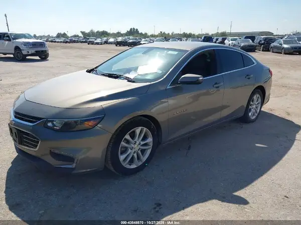 1G1ZD5ST6JF162271 2018 CHEVROLET MALIBU - Image 2
