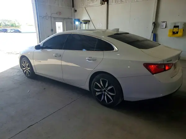 1G1ZD5ST6JF164098 2018 CHEVROLET MALIBU - Image 2