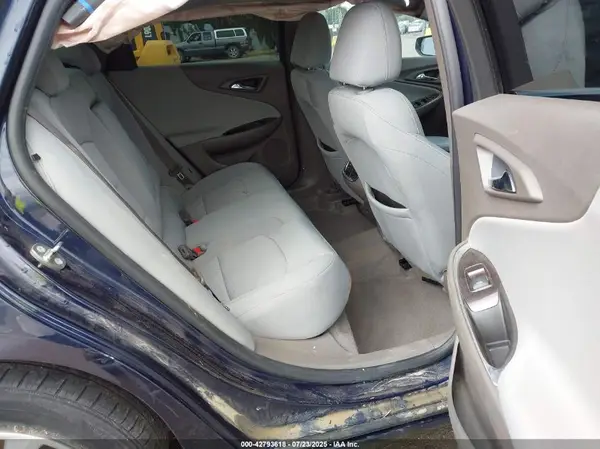 1G1ZD5ST6JF164943 2018 CHEVROLET MALIBU - Image 8
