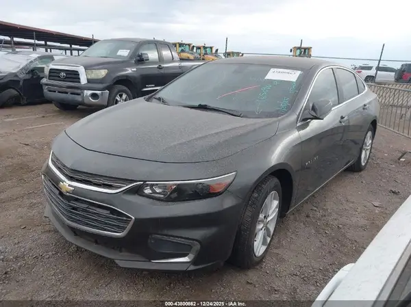 1G1ZD5ST6JF165090 2018 CHEVROLET MALIBU - Image 2