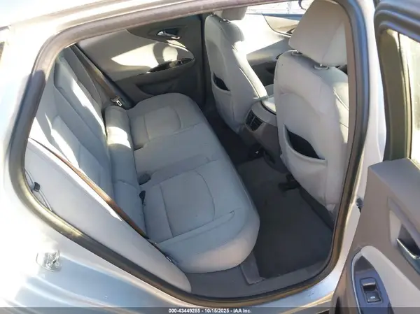 1G1ZD5ST6JF168054 2018 CHEVROLET MALIBU - Image 8