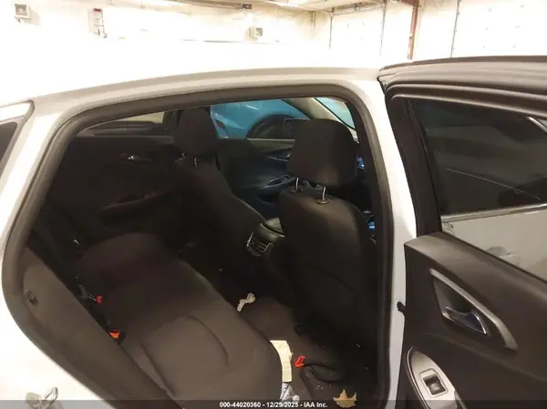 1G1ZD5ST6JF168863 2018 CHEVROLET MALIBU - Image 8