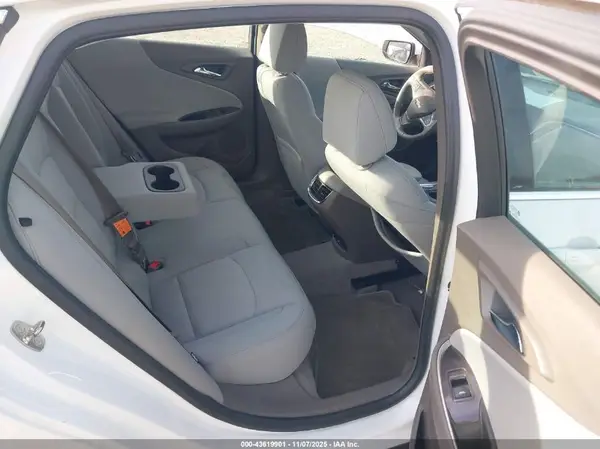 1G1ZD5ST6JF168894 2018 CHEVROLET MALIBU - Image 8