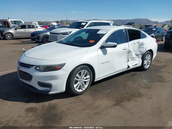 1G1ZD5ST6JF169768 2018 CHEVROLET MALIBU - Image 2