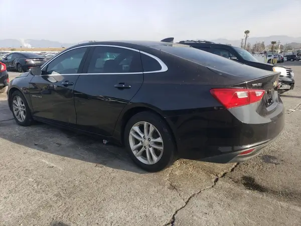 1G1ZD5ST6JF181712 2018 CHEVROLET MALIBU - Image 2