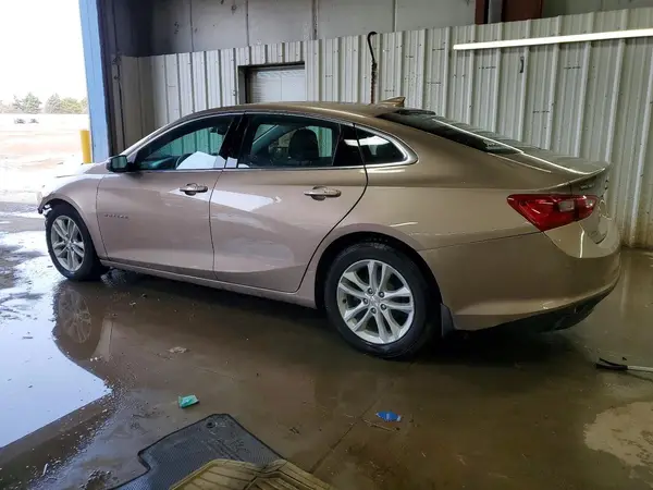 1G1ZD5ST6JF187400 2018 CHEVROLET MALIBU - Image 2