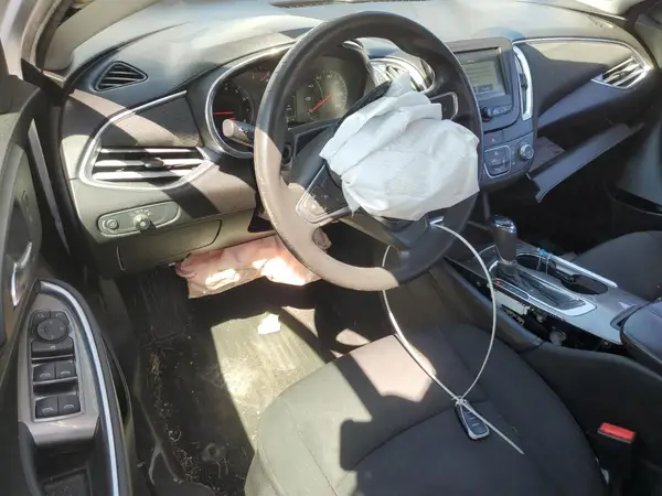 1G1ZD5ST6JF190863 2018 CHEVROLET MALIBU - Image 8