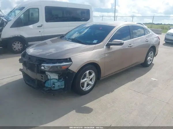 1G1ZD5ST6JF201375 2018 CHEVROLET MALIBU - Image 2