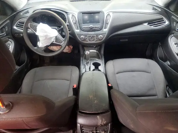 1G1ZD5ST6JF203675 2018 CHEVROLET MALIBU - Image 8