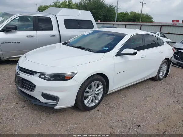 1G1ZD5ST6JF208035 2018 CHEVROLET MALIBU - Image 2