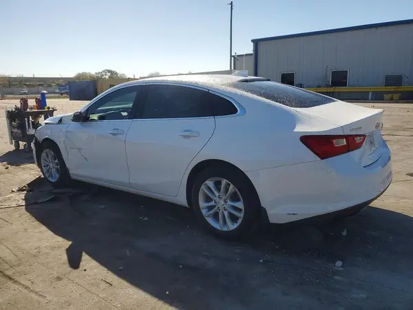 1G1ZD5ST6JF217091 2018 CHEVROLET MALIBU - Image 2
