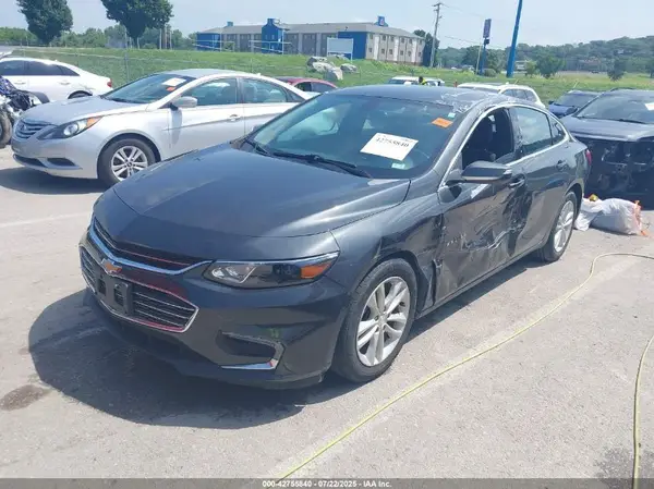 1G1ZD5ST6JF224591 2018 CHEVROLET MALIBU - Image 2