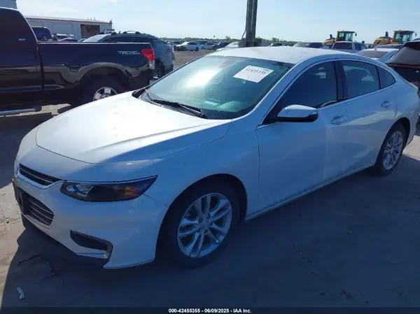1G1ZD5ST6JF226101 2018 CHEVROLET MALIBU - Image 2