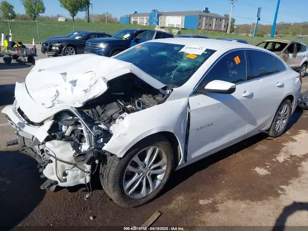 1G1ZD5ST6JF227166 2018 CHEVROLET MALIBU - Image 2