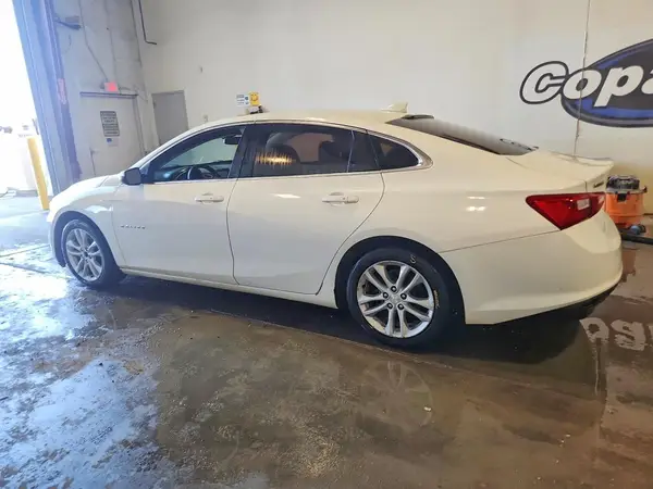 1G1ZD5ST6JF236420 2018 CHEVROLET MALIBU - Image 2