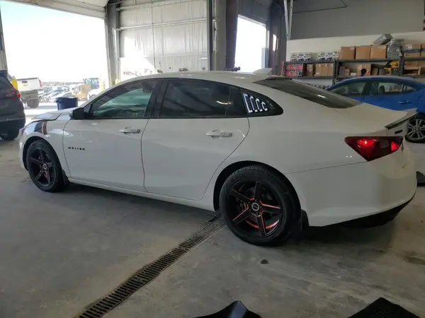 1G1ZD5ST6JF237597 2018 CHEVROLET MALIBU - Image 2