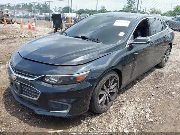 1G1ZD5ST6JF243366 2018 CHEVROLET MALIBU - Image 2