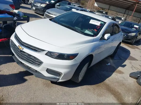 1G1ZD5ST6JF245263 2018 CHEVROLET MALIBU - Image 2