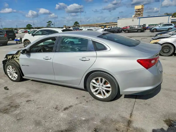 1G1ZD5ST6JF250222 2018 CHEVROLET MALIBU - Image 2