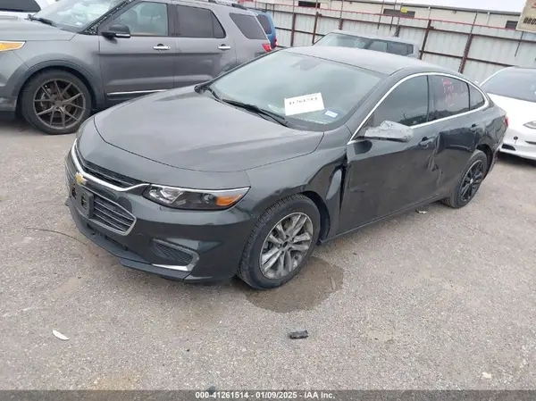 1G1ZD5ST6JF251905 2018 CHEVROLET MALIBU - Image 2